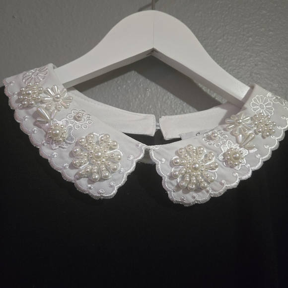 Sioni Black & White Beaded Collar Sweater Top Size 2XL - Picture 2 of 16